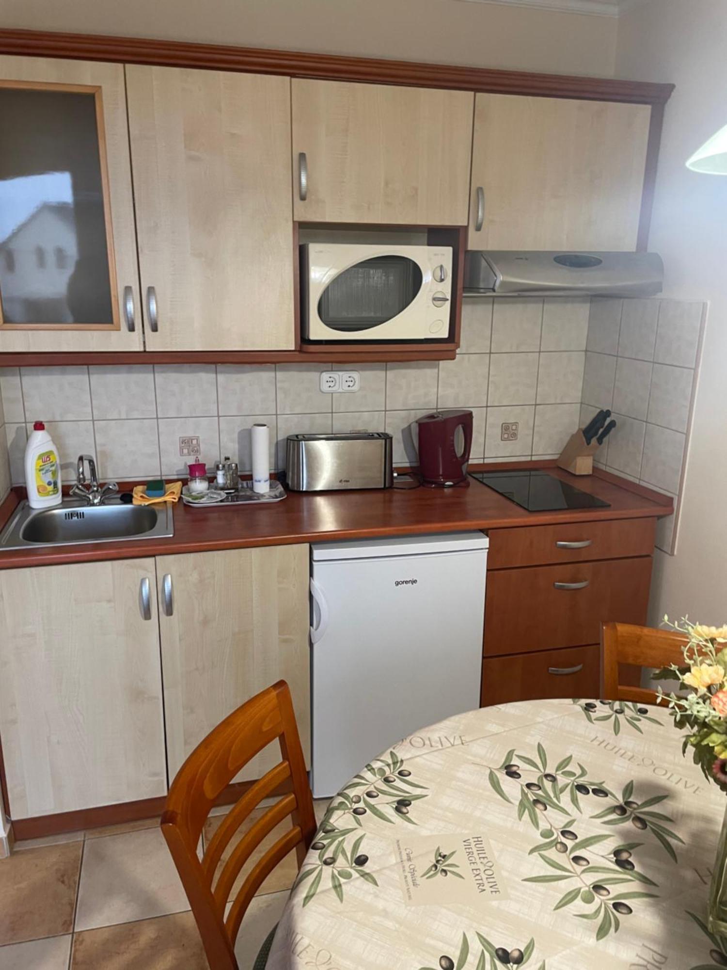 Garda Wellness Apartmanhaz Hévíz Rom bilde
