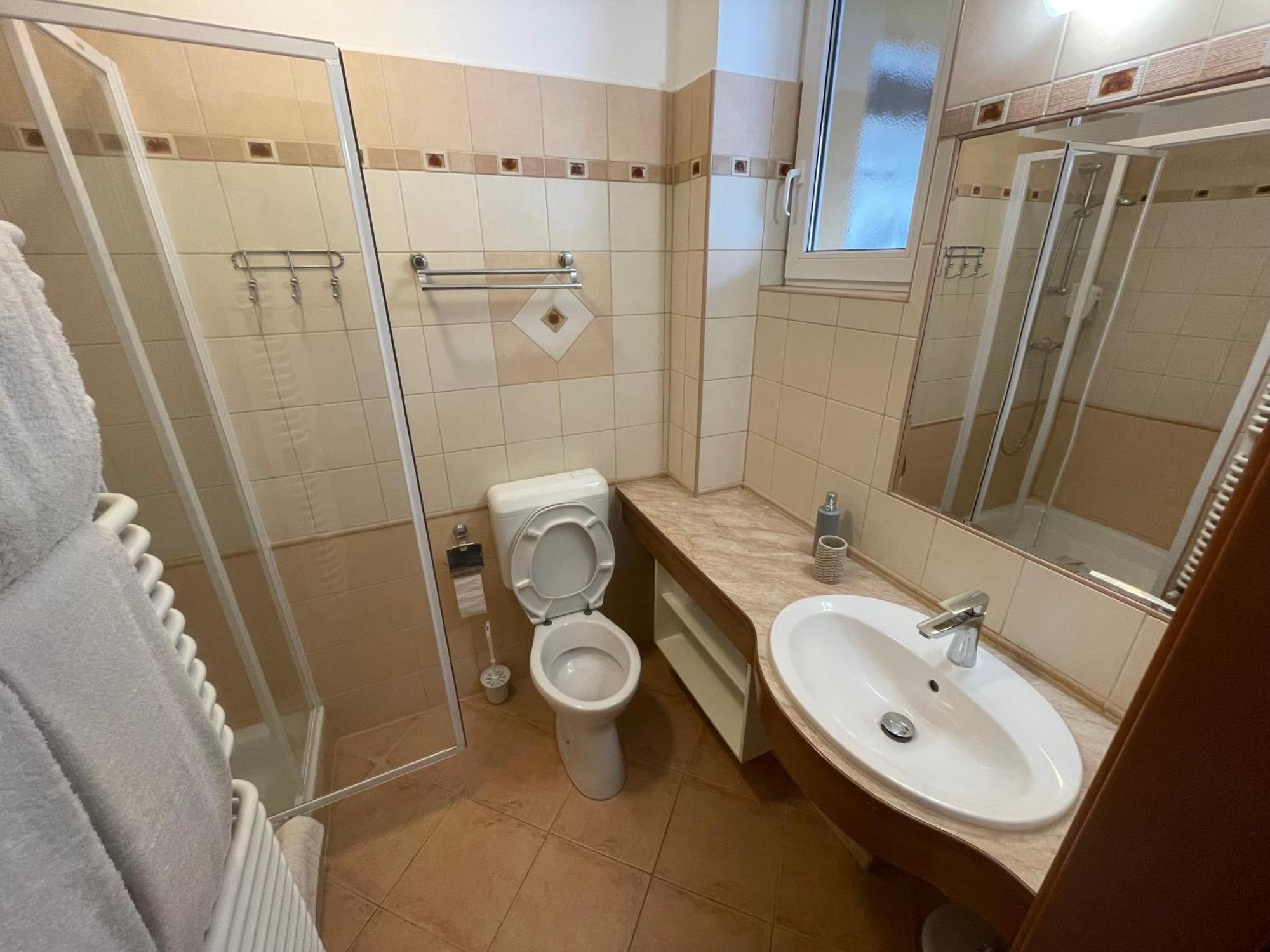 Garda Wellness Apartmanhaz Hévíz Rom bilde