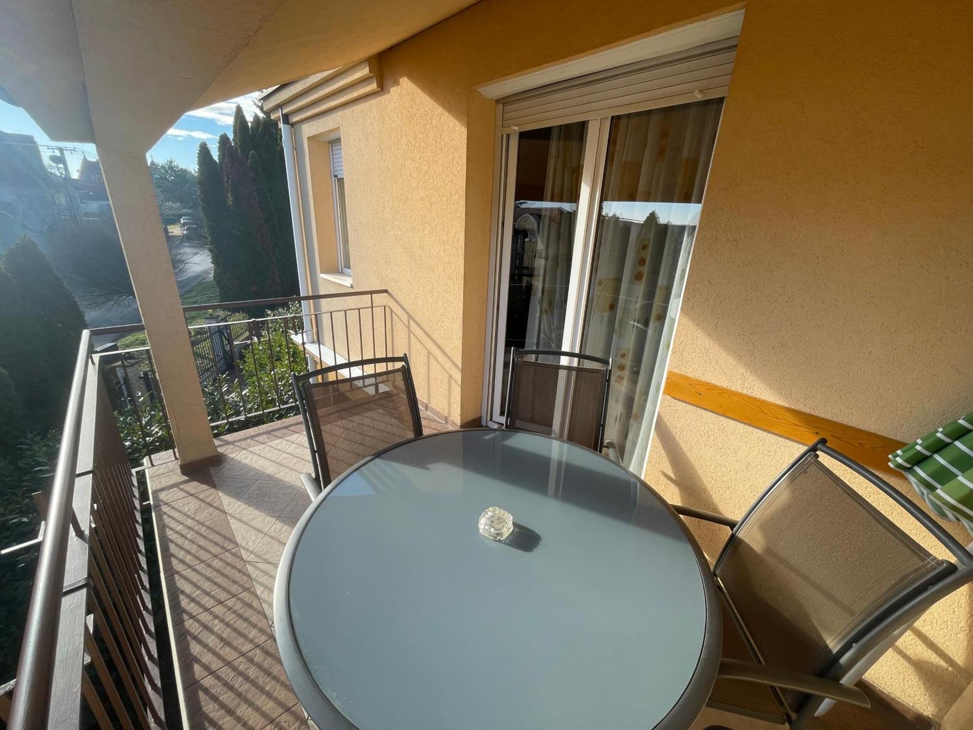 Garda Wellness Apartmanhaz Hévíz Rom bilde